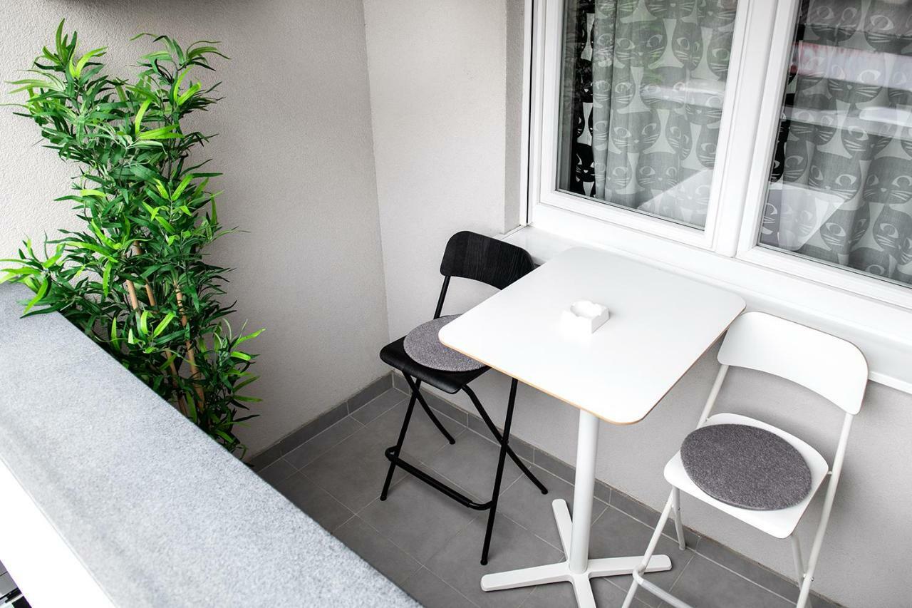 Flexible Selfcheckins 7 - Zagreb - Garage - Electric Vehicle Ccharger - Loggia - New - Luxury - Apartments Repinc 7 ภายนอก รูปภาพ